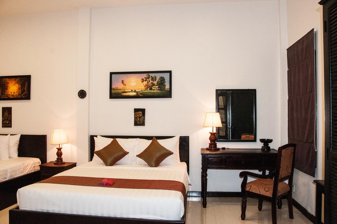 Private Boutique Home With Pool, The Fin Inn Sziemreap Kültér fotó
