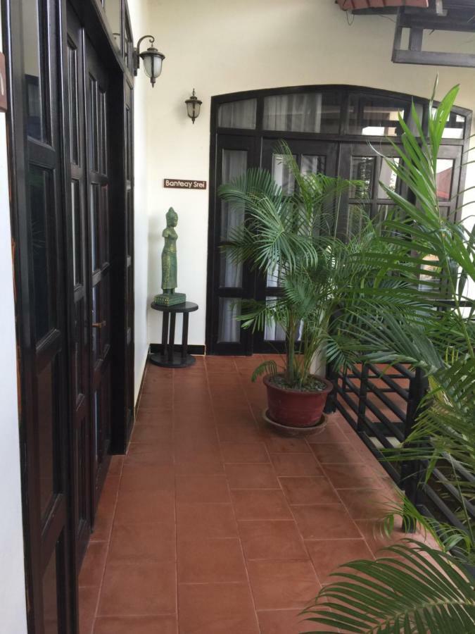 Private Boutique Home With Pool, The Fin Inn Sziemreap Kültér fotó